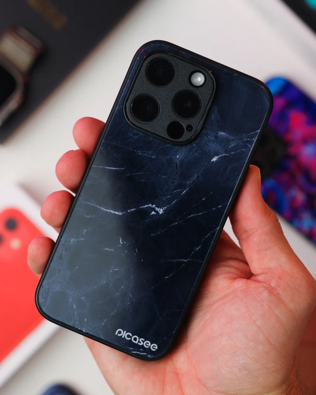 ULTIMATE CASE MagSafe pro Apple iPhone 15 - Black marble