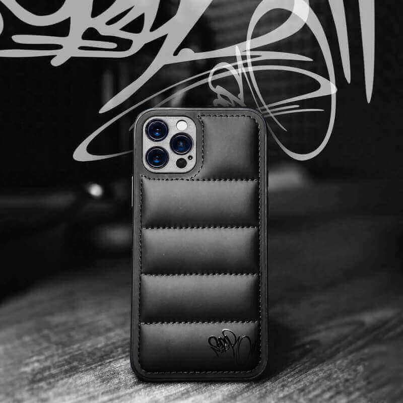 Picasee Puffer case pro Apple iPhone 12 Pro Max - Separ Puffer - Čierna